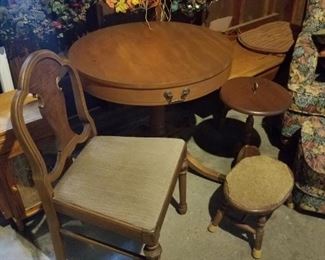 Accent furniture