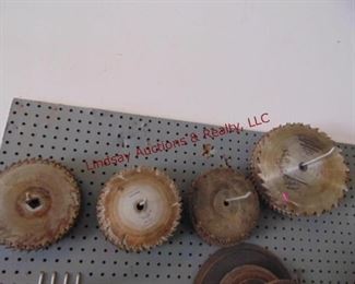 33 saw blades