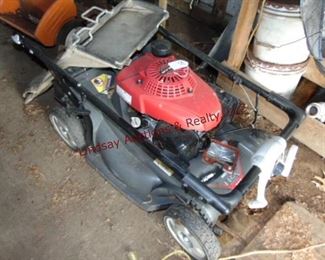 351 Honda self propelled mower