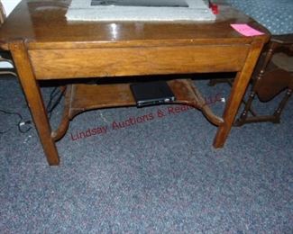289 oak wood table