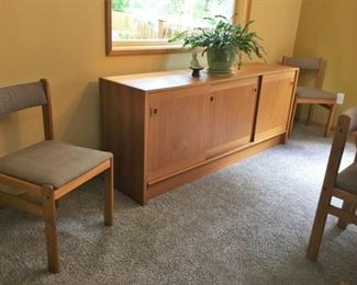 Domino Mobler Danish Credenza/Sideboard/Buffet ( approx. 71 in. L x 17-3/4 in. W x 29 in. H)