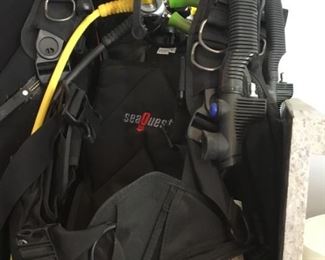 Seacrest Buoyancy Compensator Scuba Diving Vest (size Large and Small)