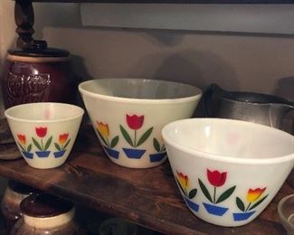 Fire King tulip balls one complete set