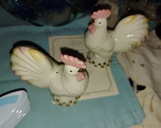 Lenox rooster salt and pepper