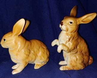 Beautiful Lefton rabbits
