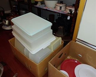 Vintage Tupperware 4 days