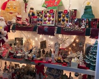 Oh my goodness there is some great vintage Christmas here