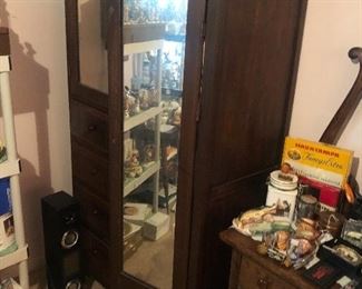 Antique mirror chifferobe