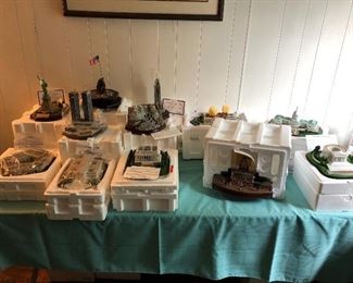 Large collection of Danbury Mint Great Building of the U. S.  All with original boxes and paperwork, never displayed before