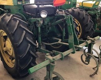 John Deere Model 430 S