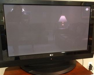 LG 42 inch TV