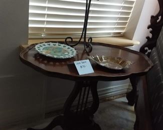 Harp end table