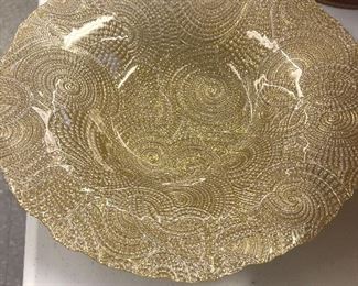GOLD TEXTURED FANCY BOWL 