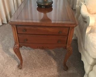 Lamp table