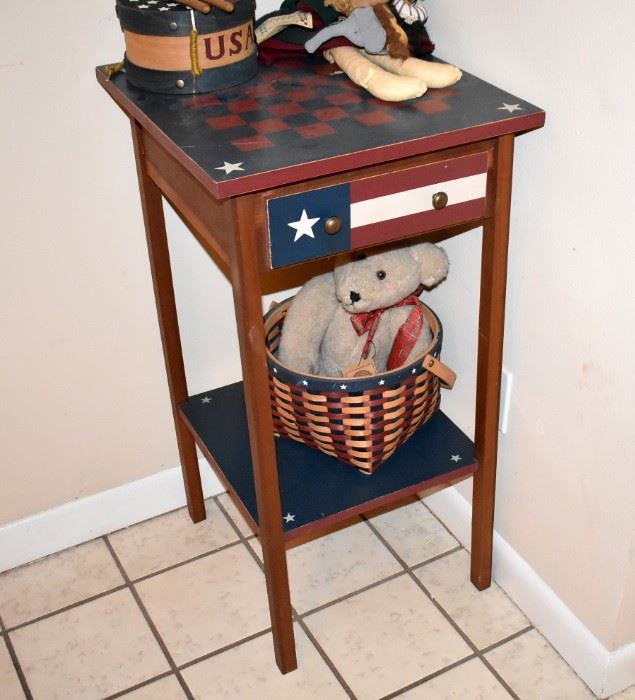 LOVELY PATRIOTIC USA THEM SIDE TABLE, JUST IN TIME FOR JULY 4 FESTIVITIES. THE TABLE HAS A DRAWER IN ADDITION TO THE UNDERSHELF.                                    This is one of several Patriotic Theme choices from this nice estate. Choices include a US Flag replication made of strips of painted wood.
