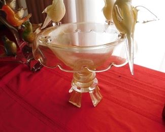 Murano glass sculpture with birds sitting around bowl