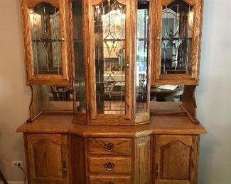 Beautiful & unique Oak Hutch/Buffet cabinet