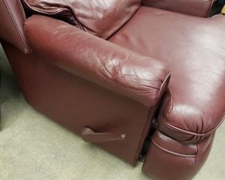 RECLINER