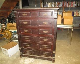 East Lake Side Lock Dresser