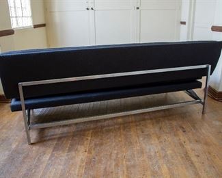 Florence Knoll Pulling out Sofa