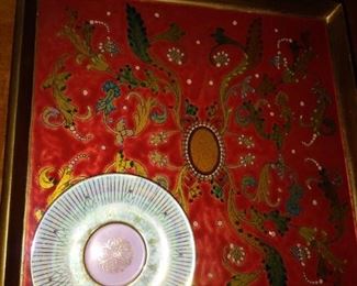 Serving tray