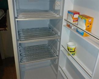 Working supplemental fridge