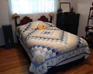 Bedroom set
