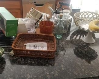 Lots of items. NO dollar store items in this home