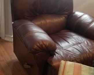 leather chocolate brown recliner