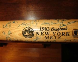 1962 signed Met baseball bat