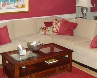2 year old Pottery Barn 3 pc sectional