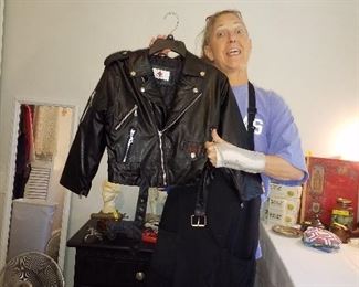 7 t biker jacket