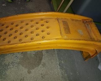 Jack stands