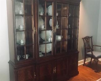 HICKORY WHITE Lighted Breakfront