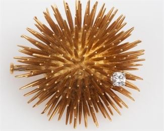 32: 18K Sea Urchin Diamond Brooch, France