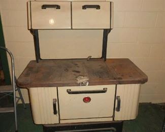 VERY COOL VINTAGE STOVE