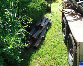 WOOD FENCE POSTS