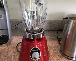 Osterizer blender (with a 2nd carafe)
