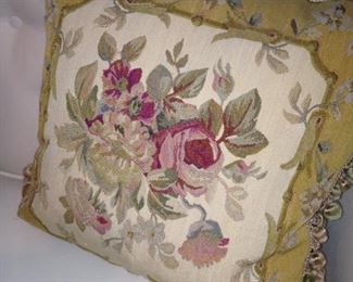 Elegant floral pillow