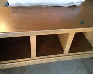 Great for a garage or hallway - bench/cubbies