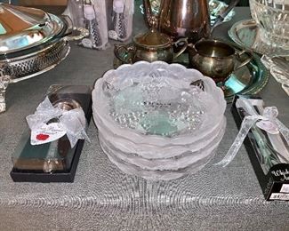 Lots of serving and decorator dishes 