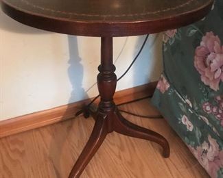 antique lamp tables