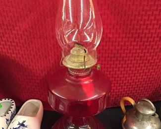 Hurricane Lamp Red, Dutch Holland Shoes