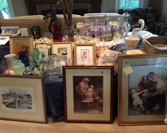 Assorted pictures and vases and statuary.