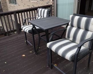 Outdoor Table 2 Chairs