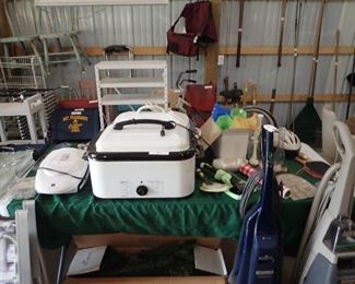 Roasters. Vacuum. Carpet Shampooer. Garden/Lawn Tools. 