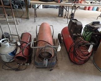 Heaters.Compressor.Forney 190 MIG Welder. 
