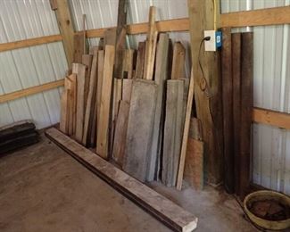 Short Lumber Pieces.Floor Jacks.