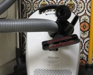 Miele Cannister Vacuum