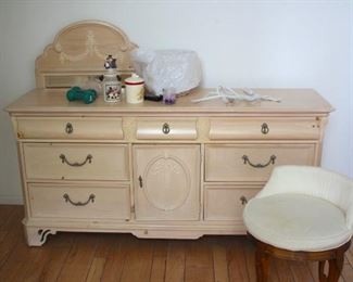 Dresser in Light Wood and Small Seat